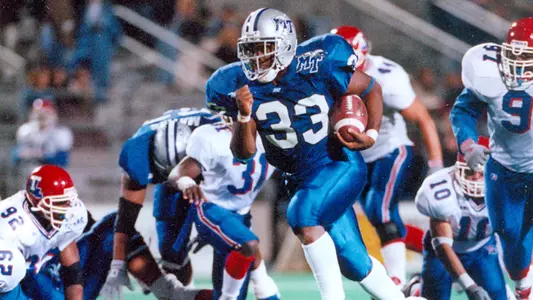 Dwone Hicks