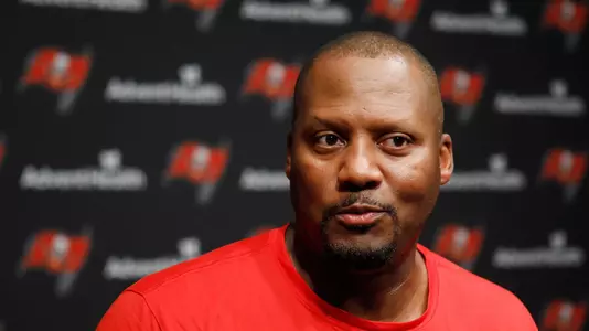 Mike Caldwell Bucs Presser 16x9