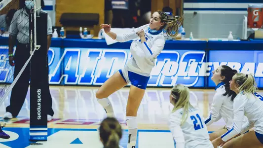 Amelia Van Der Werff FOW