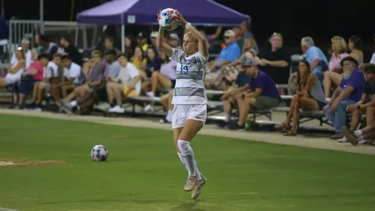 MT vs. TTU Francis, Jennifer Throw In