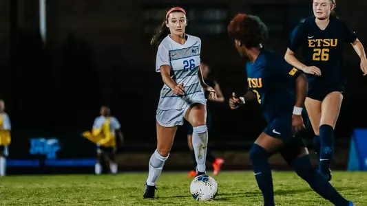 Mia Roberts vs. Vanderbilt