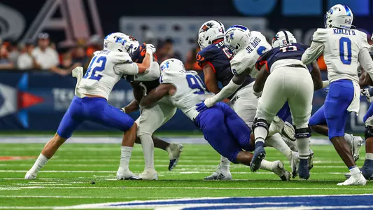 FB at UTSA cover 1 (9-18-21)