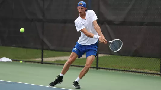 Brostrom Poulsen vs. Lipscomb
