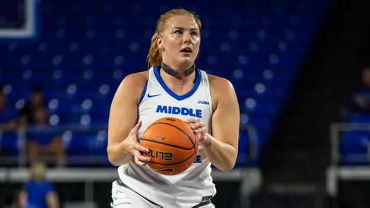 Elina Arike vs Lindsey Wilson (exh) on 10-30-24 – basketball sidebar