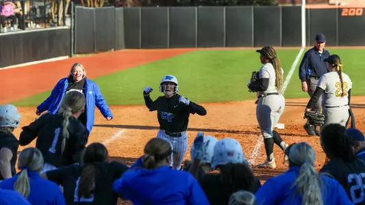 Lexi Medlock walk-off