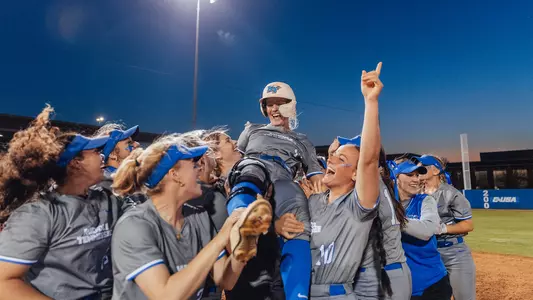 Ava Tepe walkoff