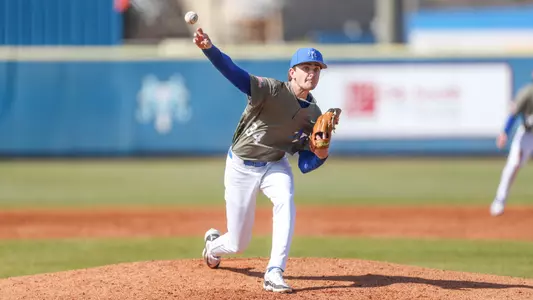Ollie Akens Pitching