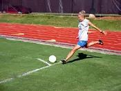 Senior Megan Holsten sends a c...