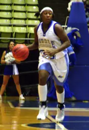 Sophomore Patrice Holmes recor...