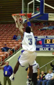 William Pippen sparked the Blu...
