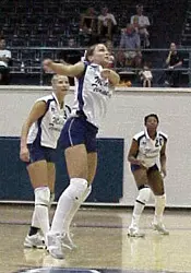 Erin Hillstrom had 10 kills in...