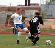 Blue Raider Danielle LaDuke ba...