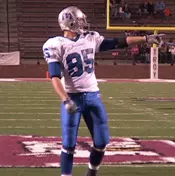 Tight end Stephen Chicola caug...