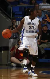 Blue Raiders win Subway Classic with dominant play