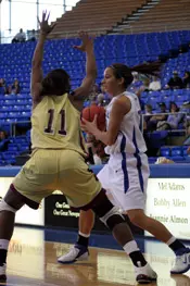 Raiders Drain 16 3-pointers in 103-59 Victory