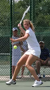 Sophomore Ann-Kristin Siljestr...