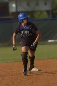 Junior Melissa Weiland went 3-...