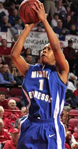 Raiders Extend Streak to 20 with 78-63 Victory