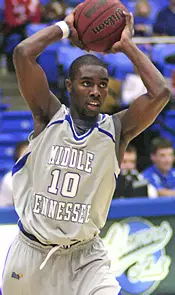 Blue Raiders, Yates convincing in SBC opener vs. Troy