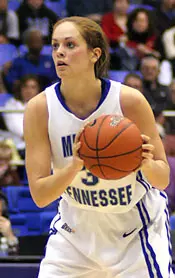 Middle Tennessee battles for second SEC win of the season