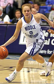 Cold shooting sends Blue Raiders to loss against Cardinals