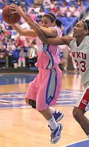 Raiders Defeat WKU, 68-60