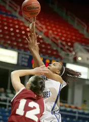 Amber Holt scored 33 points an...