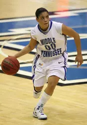 First-half run sparks runaway victory for Lady Raiders