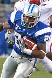 Dasher sparks Blue Raiders to Homecoming win over Hilltoppers