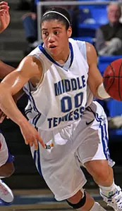 No. 25 Lady Raiders complete season sweep over Jaguars