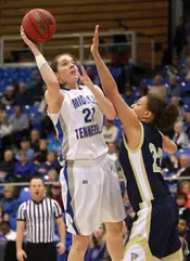 Brown reaches 1,000-point barrier; Pickel, Stewart net career highs