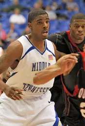 Blue Raiders fall to Vanderbilt