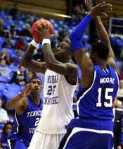 Blue Raiders snap losing streak with win over Tigers