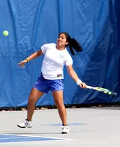 Singles split not enough to lift Middle Tennessee