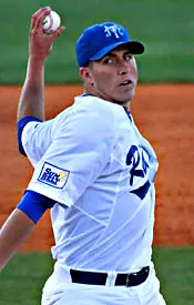 Roberts guides Blue Raiders 10-5 over FIU