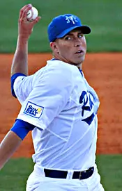 Roberts tosses complete game in 8-0 win