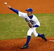 Edwards pitches Blue Raiders to 5-1 win