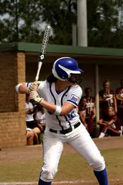 Softball drops Saturday doubleheader
