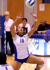 Volleyball falls in five to Auburn