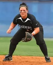 Softball falls in five innings to No. 17 Louisville
