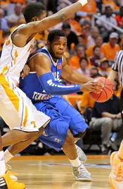 Trip to New York on the line as Blue Raiders welcome Golden Gophers