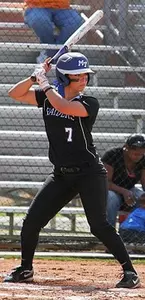 Softball explodes for 11-4 victory over Florida Atlantic