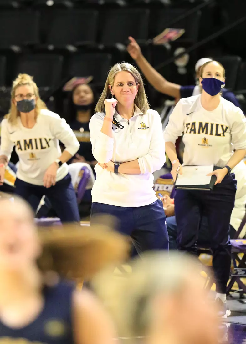 Coach Rechelle Turner