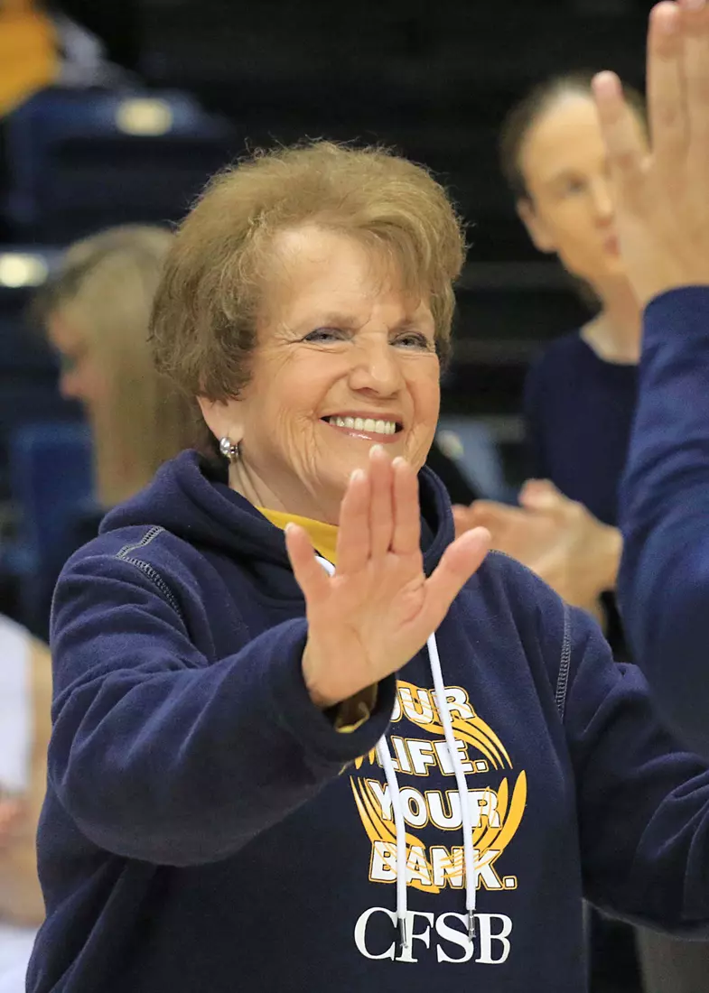 Betsy Hudson