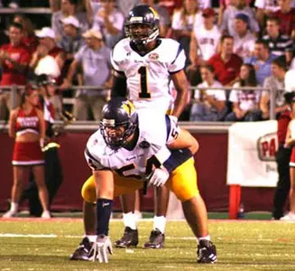 Cook runs for 145 yards, but big plays do Racers in, 27-23 Image