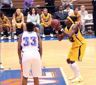 Lady Racers lose defensive battle to red-hot Jacksonville State 69-63 Image