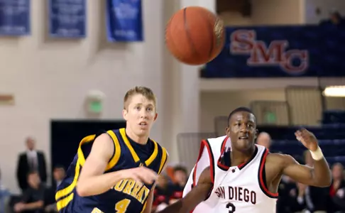 Racers Renew Rivlary With Govs Image