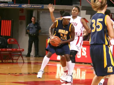 Lady Racers Nipped At WKU 67-60 Image