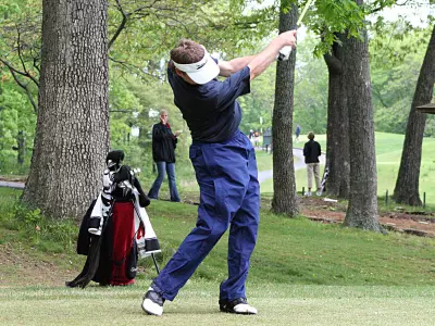Murray State Sits in 5th Place After Round One of OVC Men's Golf Tournament Image