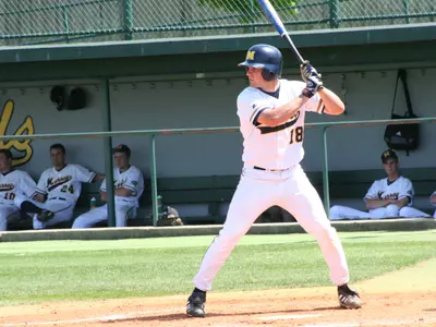 'Breds' Errors Lead To 16-4 Loss Image